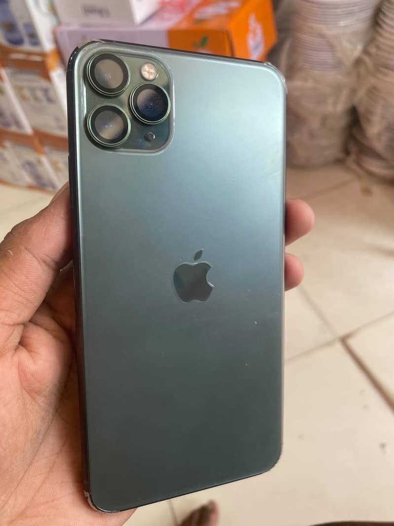 Apple iPhone 11 Pro Max 1