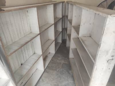 04 wooden rack 03 pcs 8 × 4 or aik 7×4 for shop storage