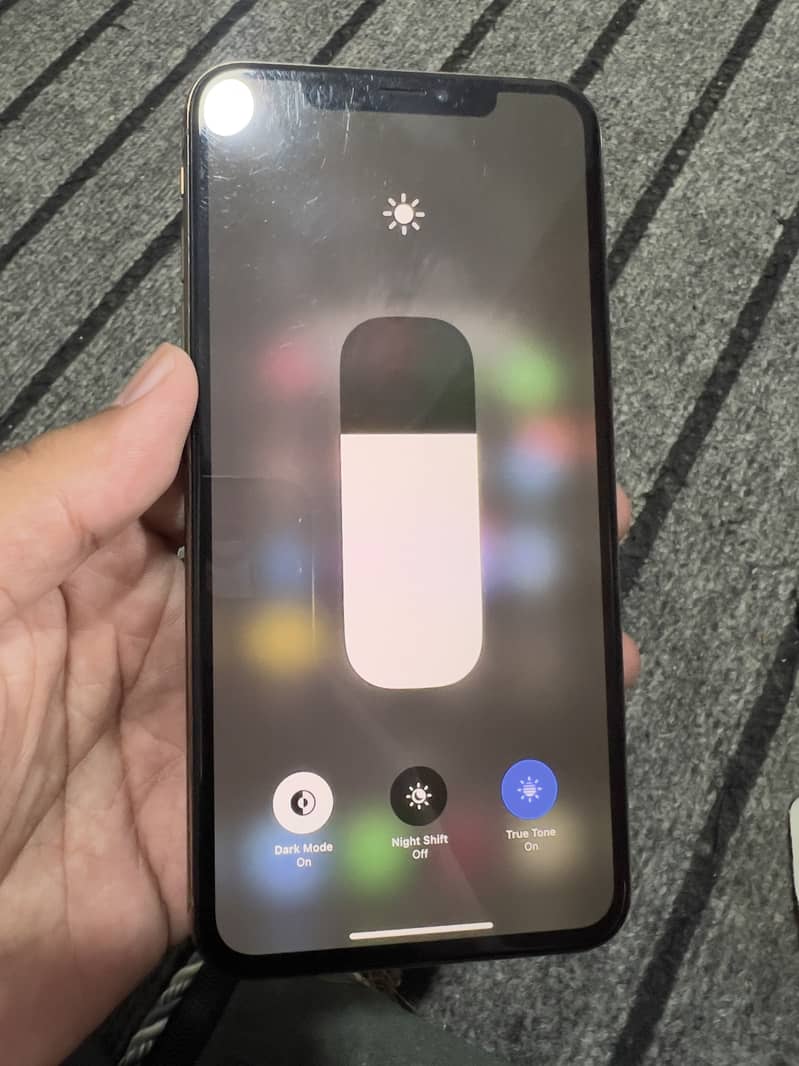 Apple iPhone XS Max 2