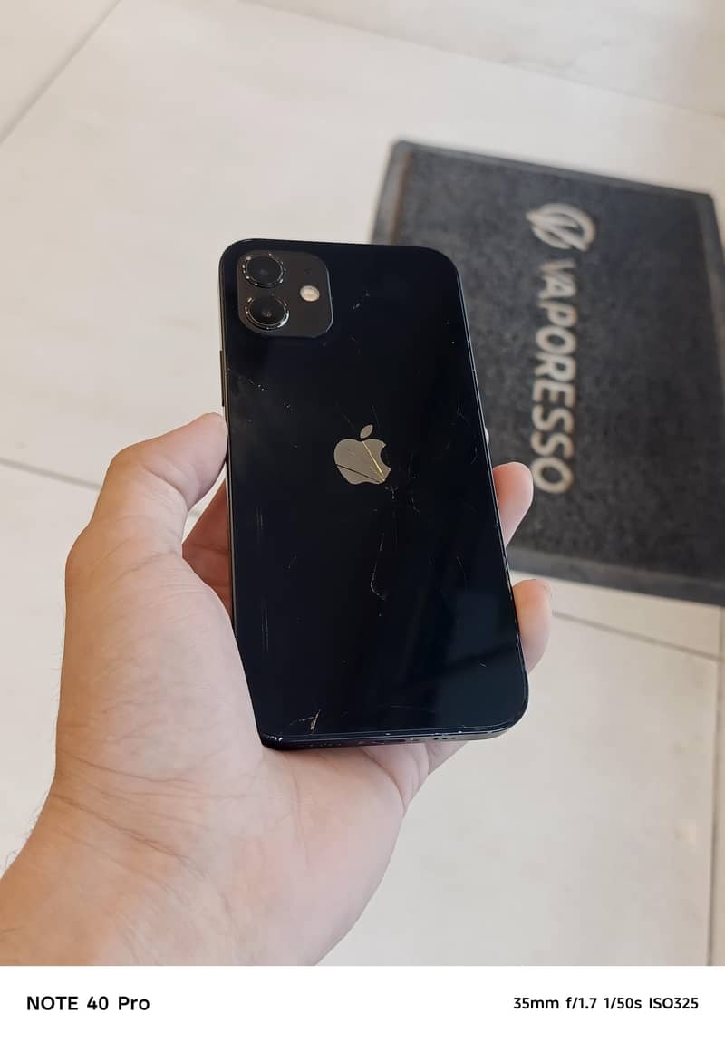 Apple iPhone 12 0