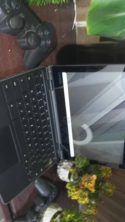 Lenovo Touch 360° Flip Chromebook