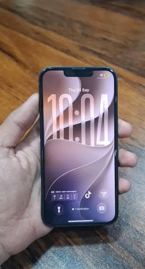 Apple iPhone 14 1