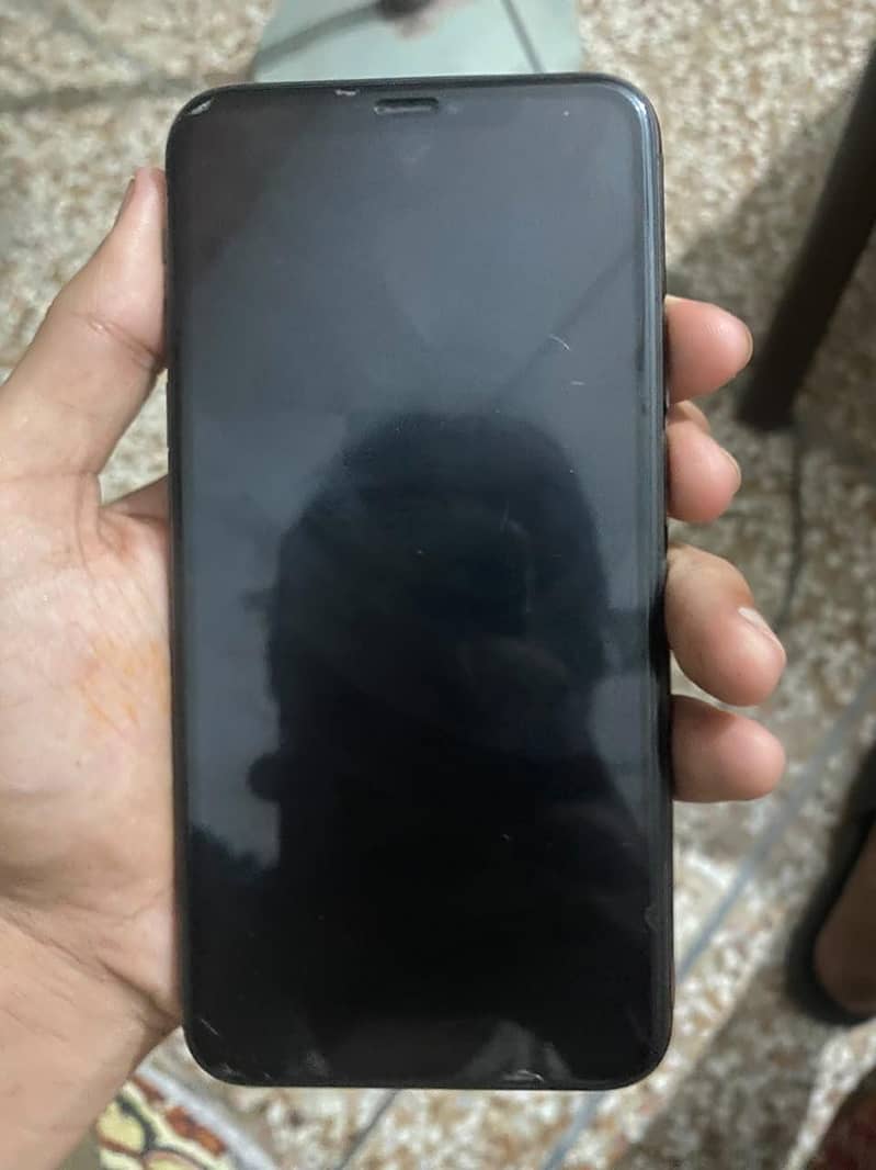 Apple iPhone 11 Pro Max 1