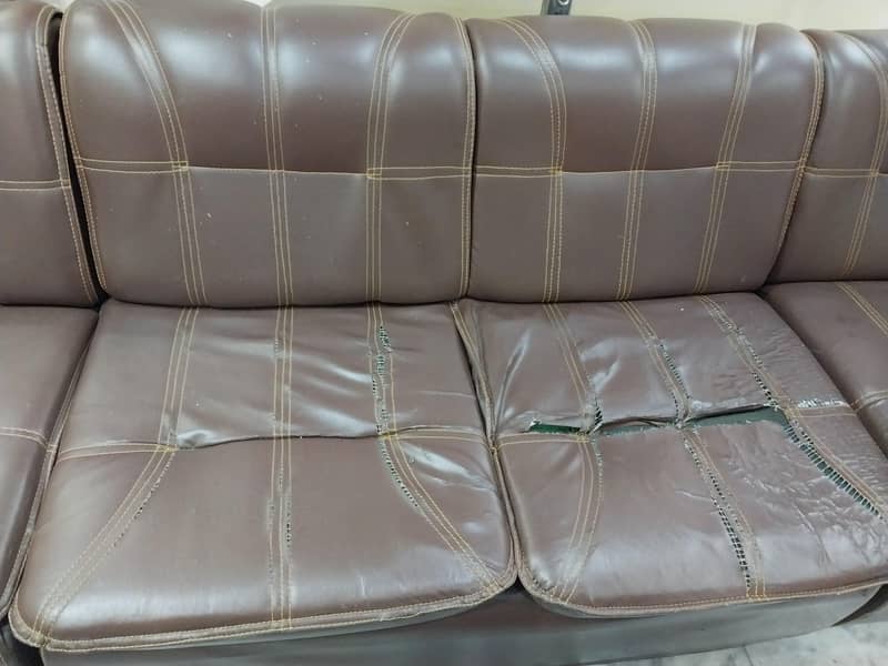 4 seater sofa 1