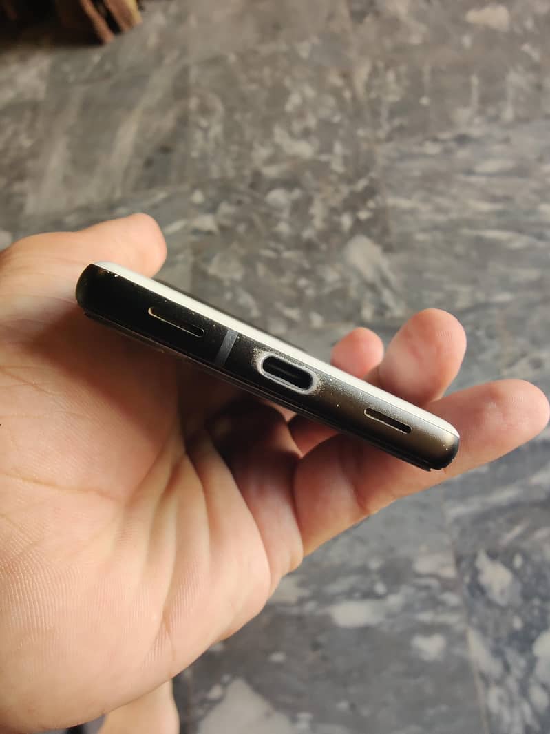Google Pixel 6a 3