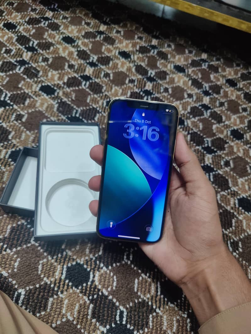 Apple iPhone 12 Pro 3