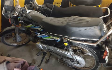 unique UD70 2021 model Karachi number