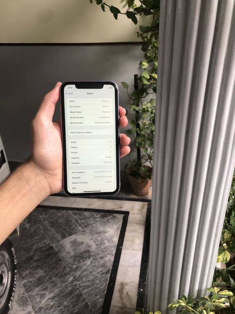 Apple iPhone 11 3