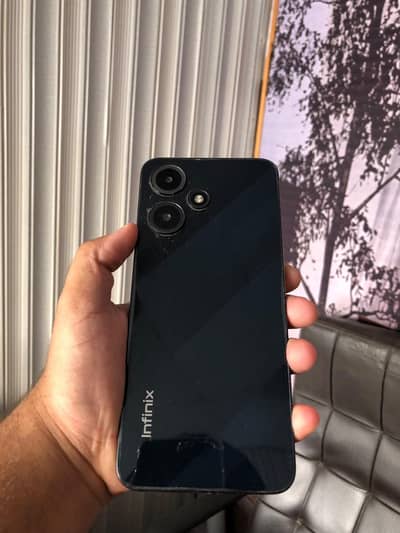 Infinix Hot 30 Play