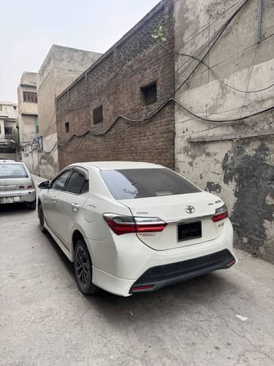 Toyota Corolla GLI 2016