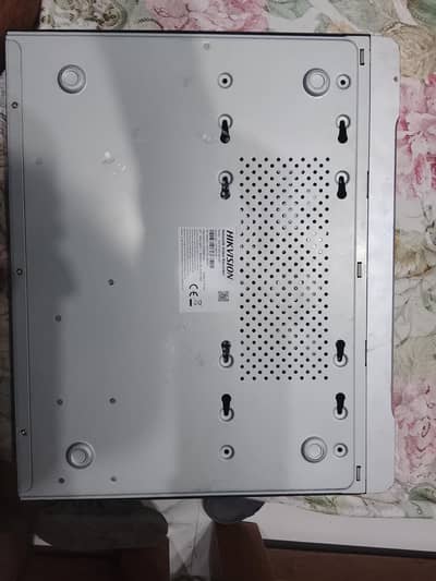 NVR MODEL DS-7616NI-Q2/16P