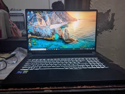 MSI Creator 17 B11UH Core i9 11th GeN 16Gb Graphic Card