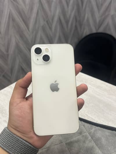 Apple iPhone 13