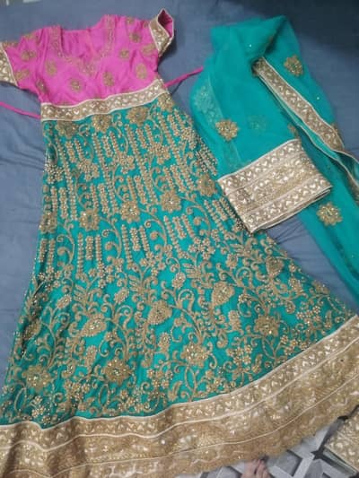 Shadi k event k used dresses
