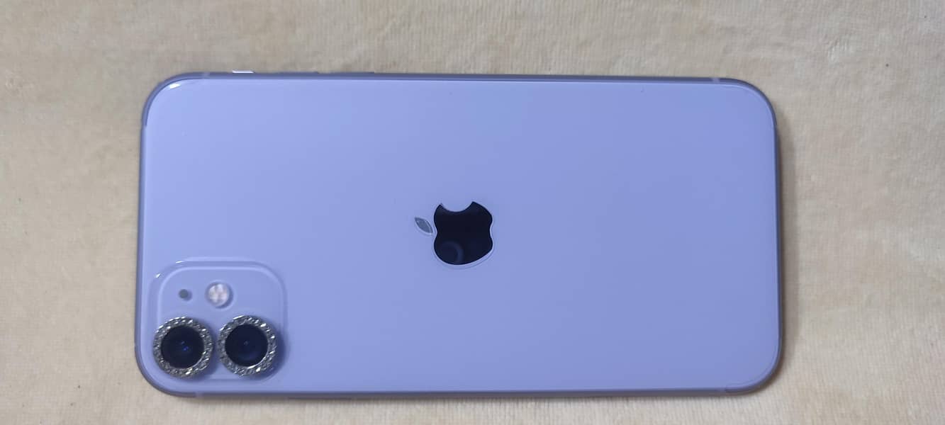 Apple iPhone 11 3