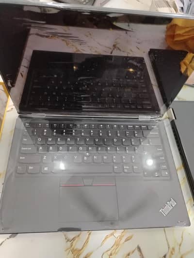 Lenovo Thinkpad X390 yoga