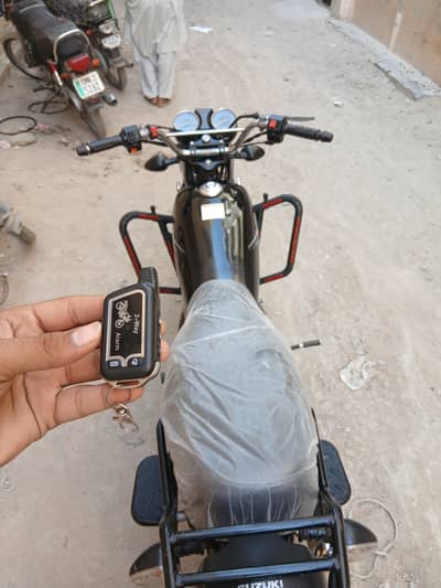 GS 150 for sale new condition 2015 modle