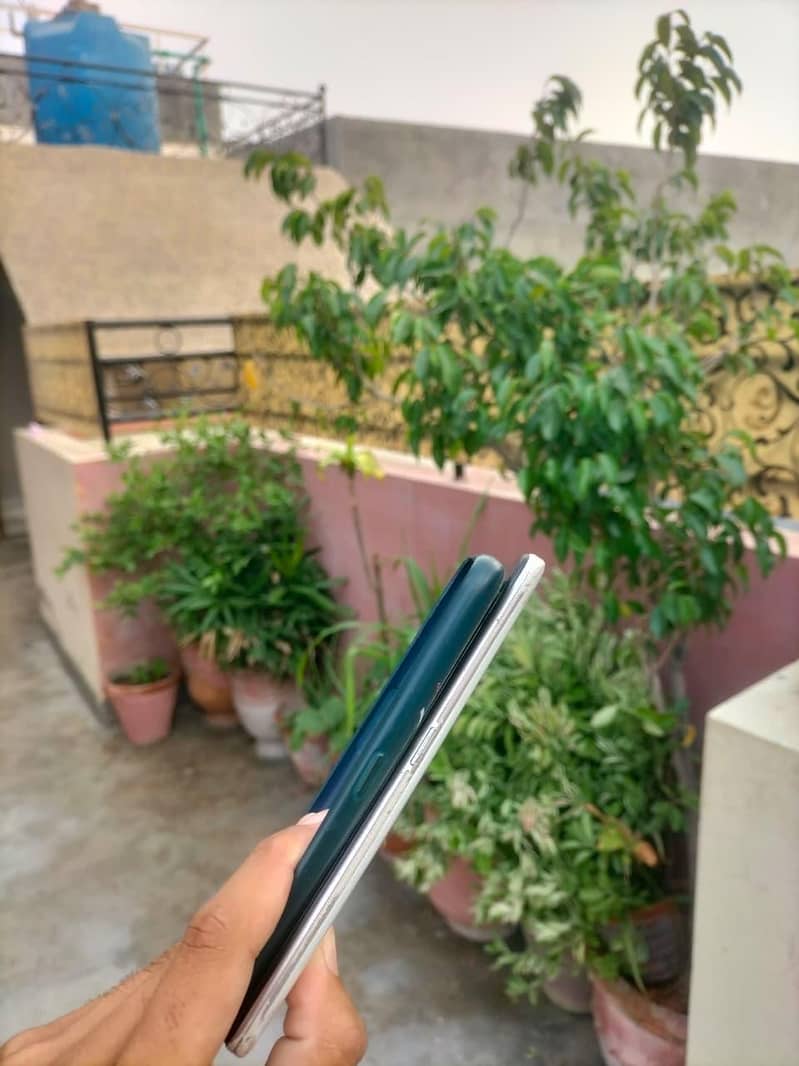 OPPO A5 4