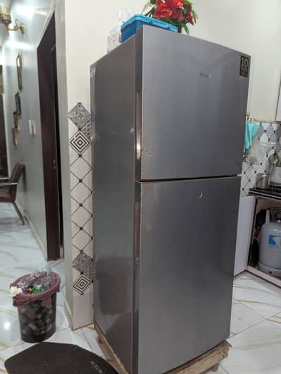 Haier fridge just like new condition. medium size