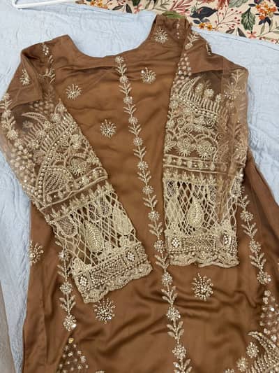 Urgent Sale!! 4500 final 3pc Silk frock embroided