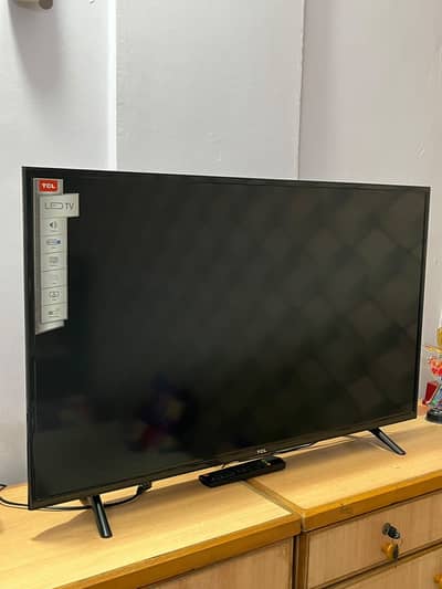 TCL Brand new LCD TV no android