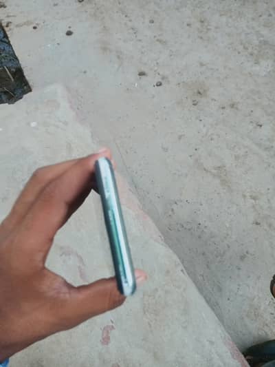 Vivo Y17
