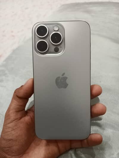 Apple iPhone 15 Pro Max