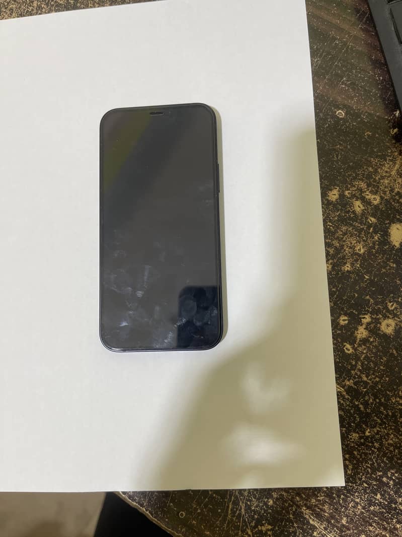 iPhone 12 1