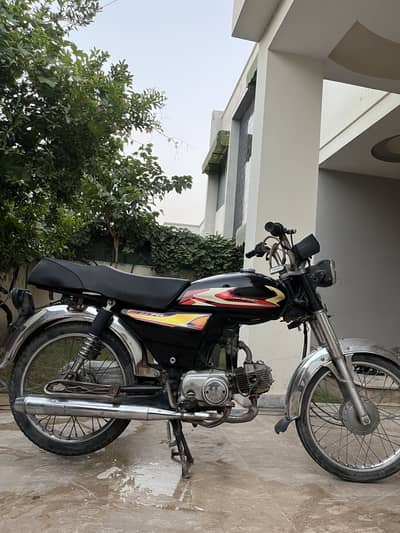 United 70 bike