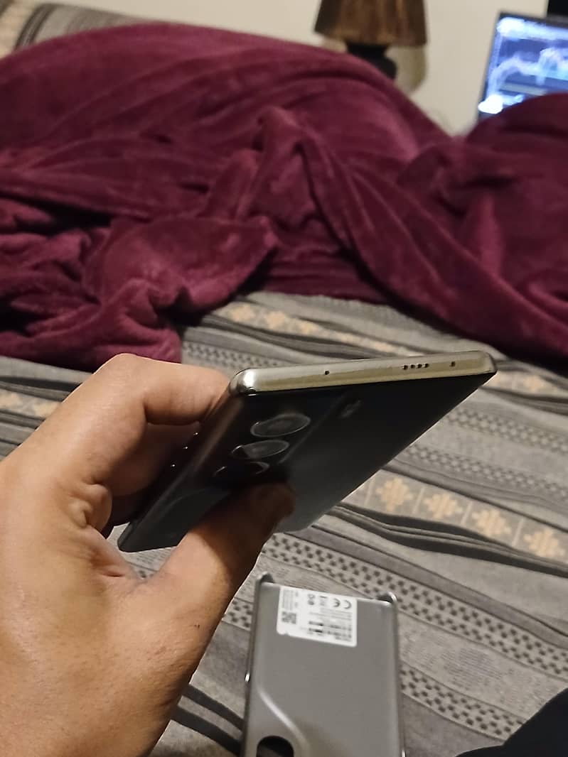 Tecno CAMON 40 Pro 2