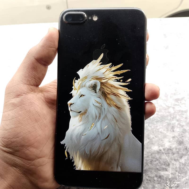 Apple iPhone 7 Plus 1