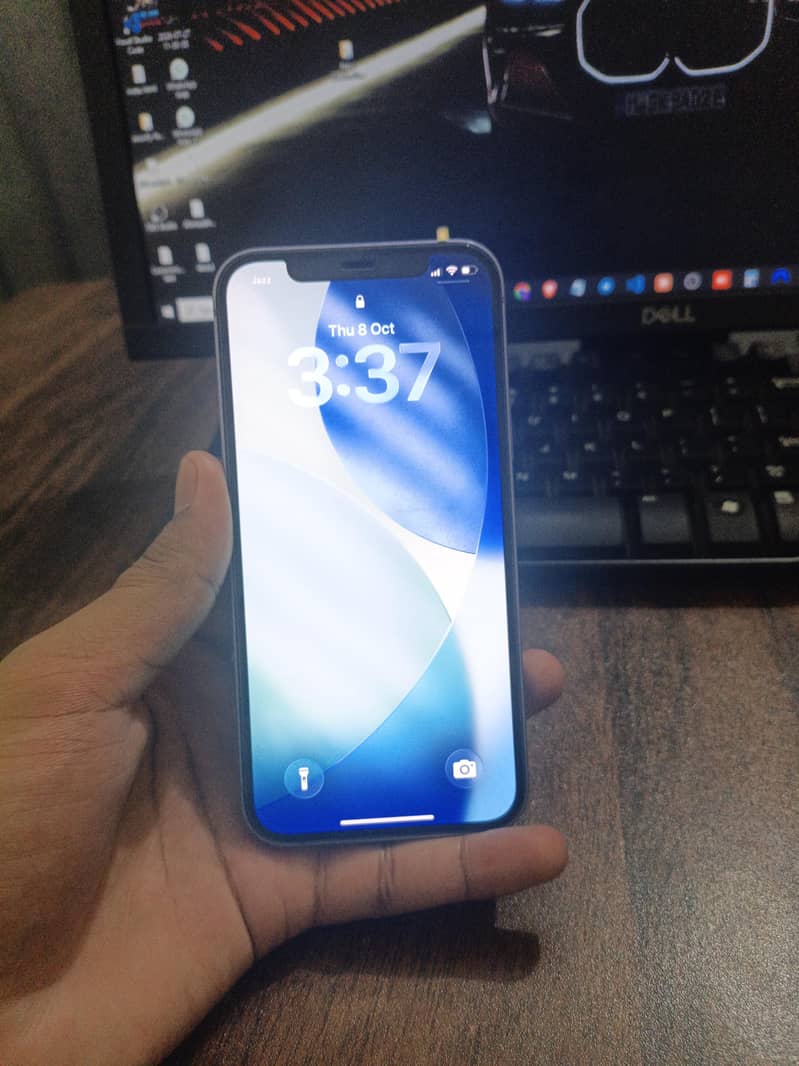 Apple iPhone 12 2