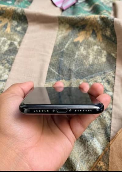Apple iPhone XS