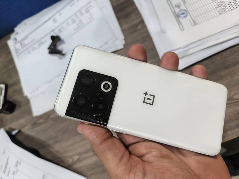 One Plus 10 Pro 0
