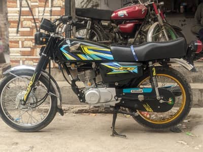 CG 125