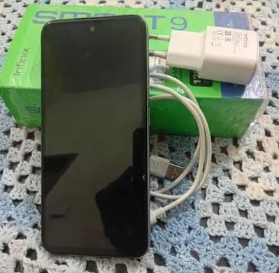 Infinix Smart 9.4+4 128gb hy