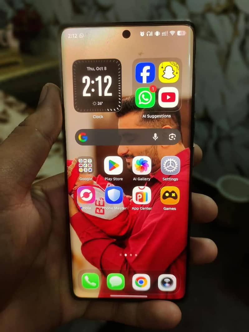 Tecno CAMON 40 Pro 1
