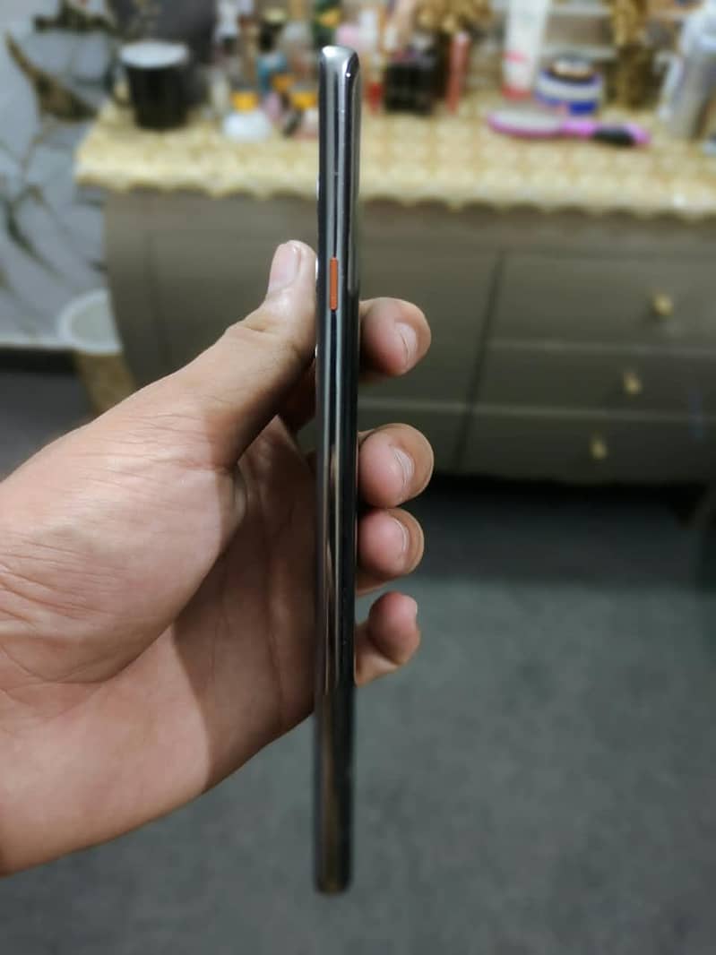Tecno CAMON 40 Pro 2