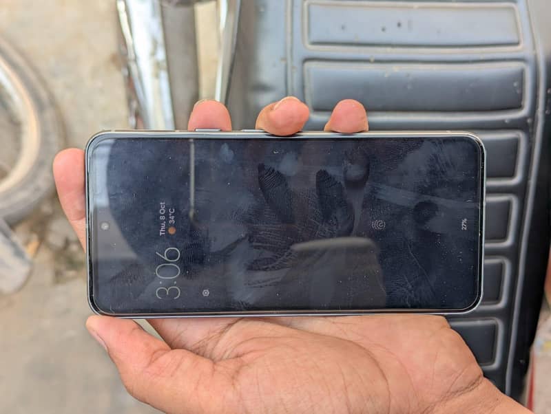Google Pixel 8 1