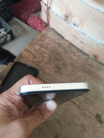 Tecno Spark Go1