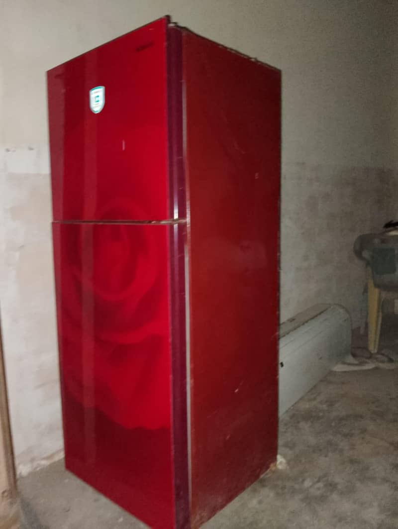 refrigerator 0