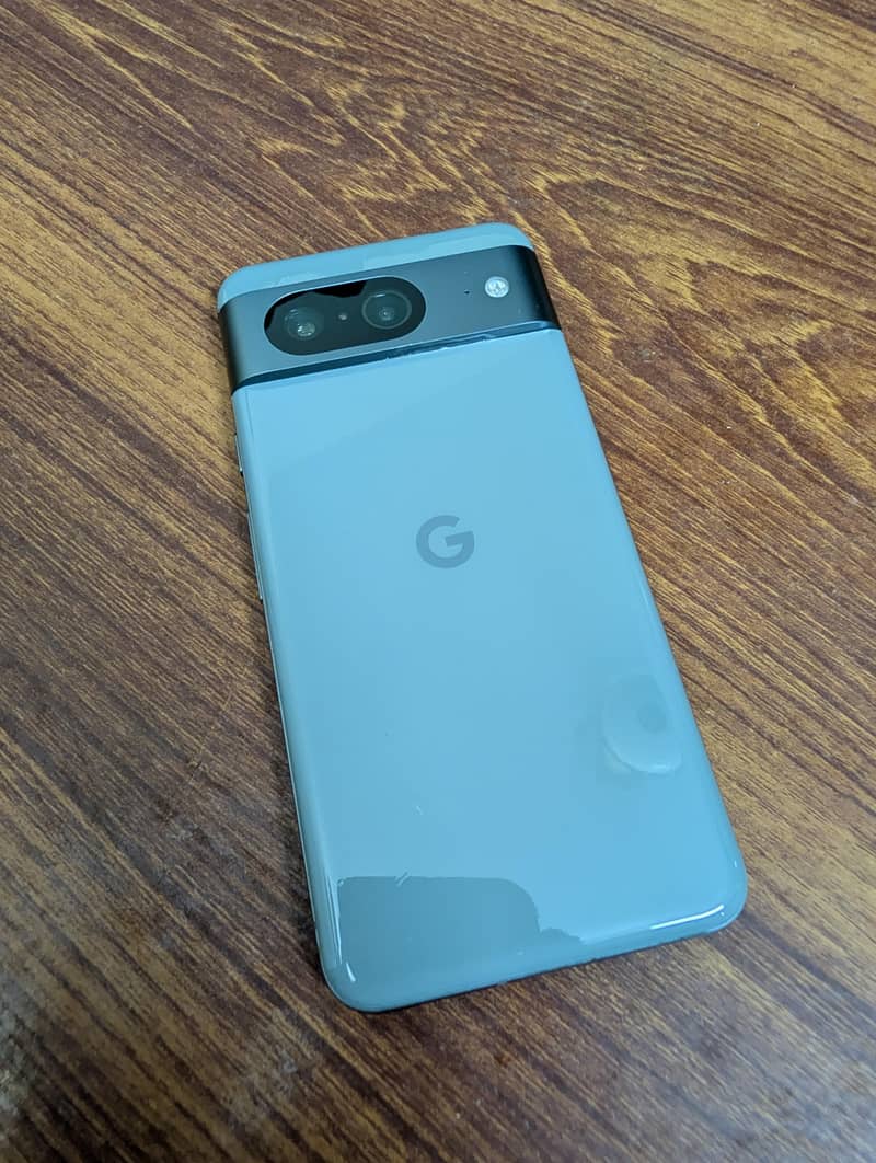 Google Pixel 8 1