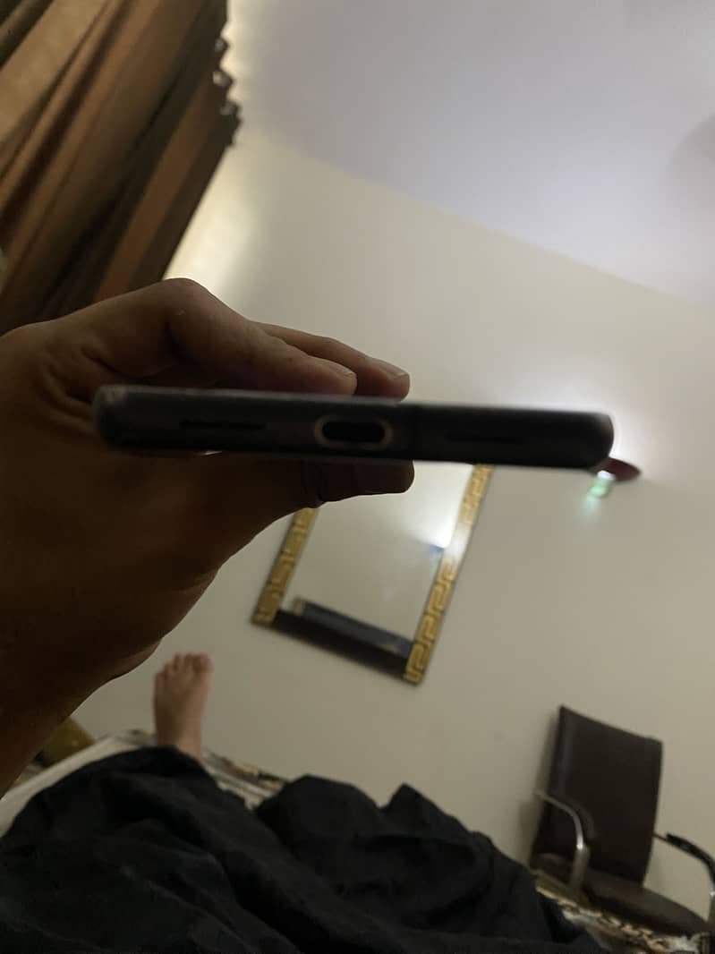 Google Pixel 7 4