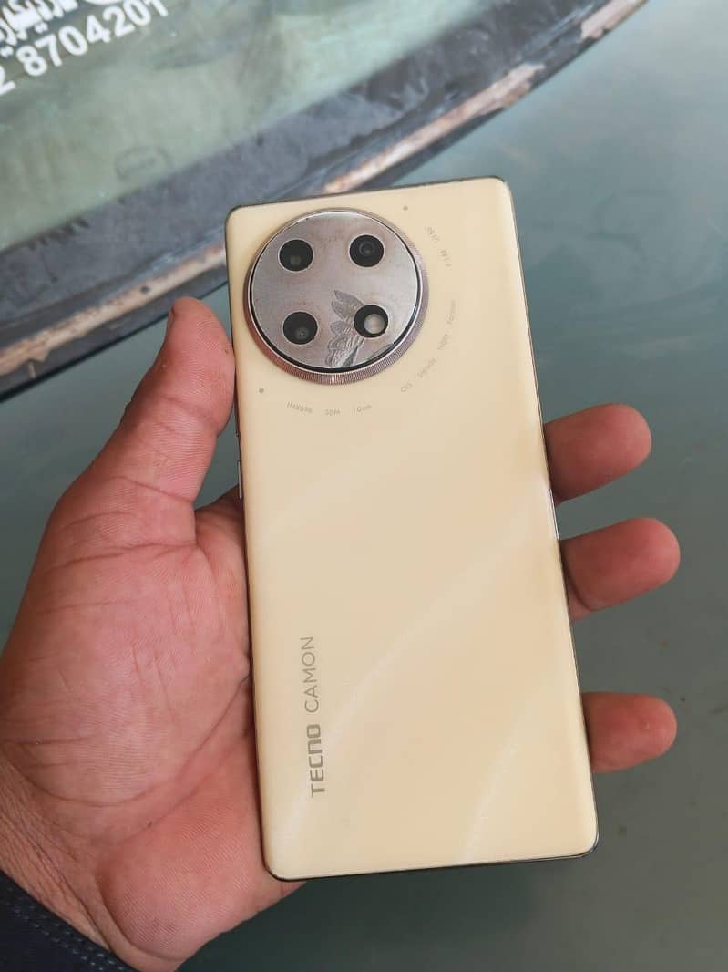 Tecno CAMON 30S 0