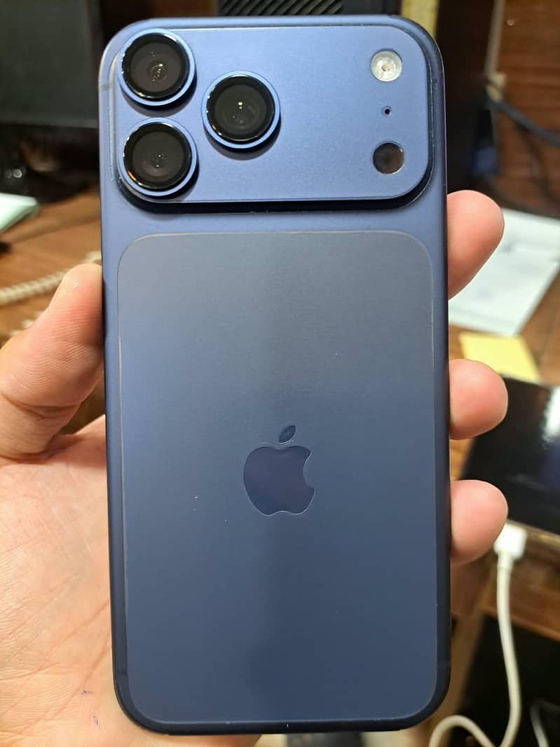 Iphone 17 Pro Max 6