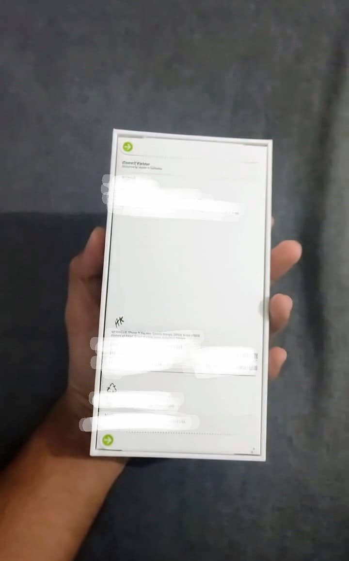 Apple iPhone 17 Pro Max 1