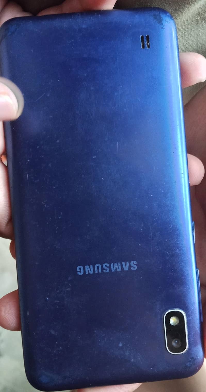 Samsung Mobile A10 1