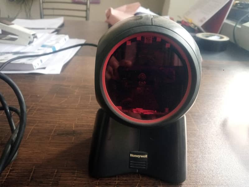 QR and bar code scanner 3