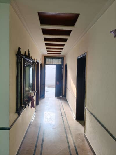 1 kanal beautiful well maintained upper portion available for rent in DHA phase 3