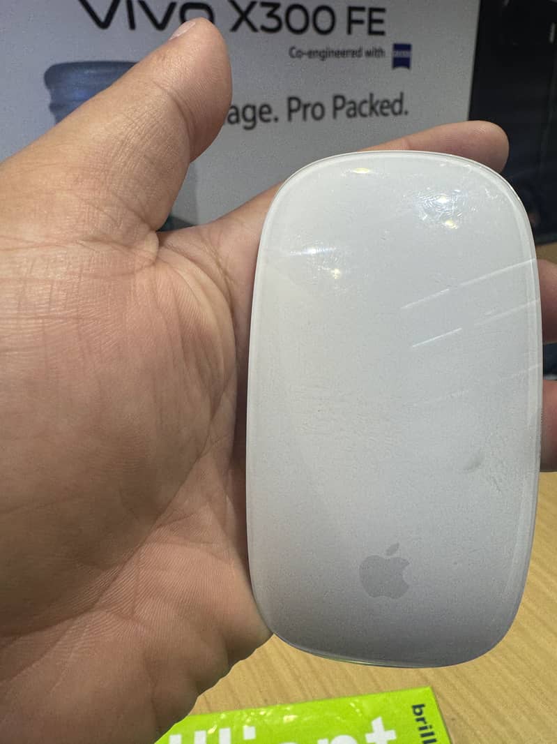 Apple Magic Mouse 2 6